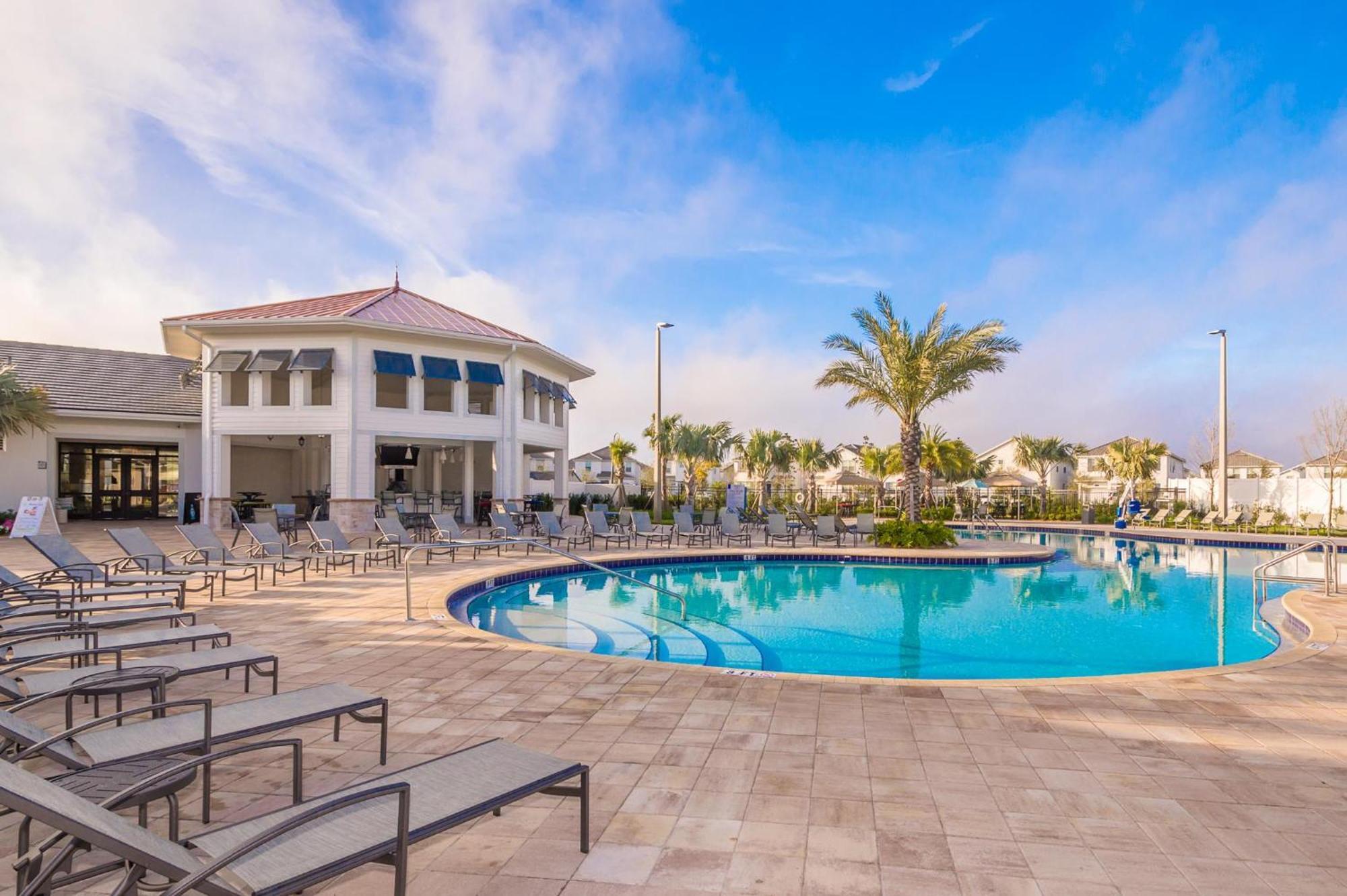 Apartment 3150-208oh Storey Lake, 3/2 Pool View *